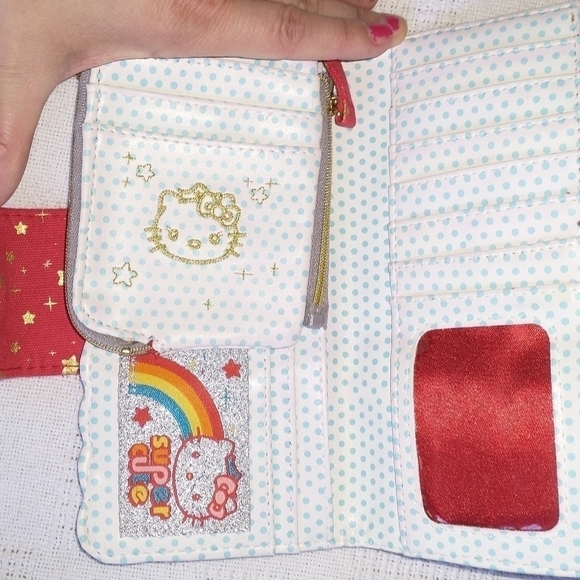 Hello Kitty Retro Purse Wallet Rainbow 🌈 Cloud Cute Good Condition - Picture 8 of 9